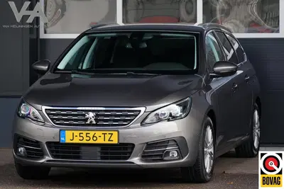 Peugeot 308 1.2 PureTech Allure Pack uit 2020