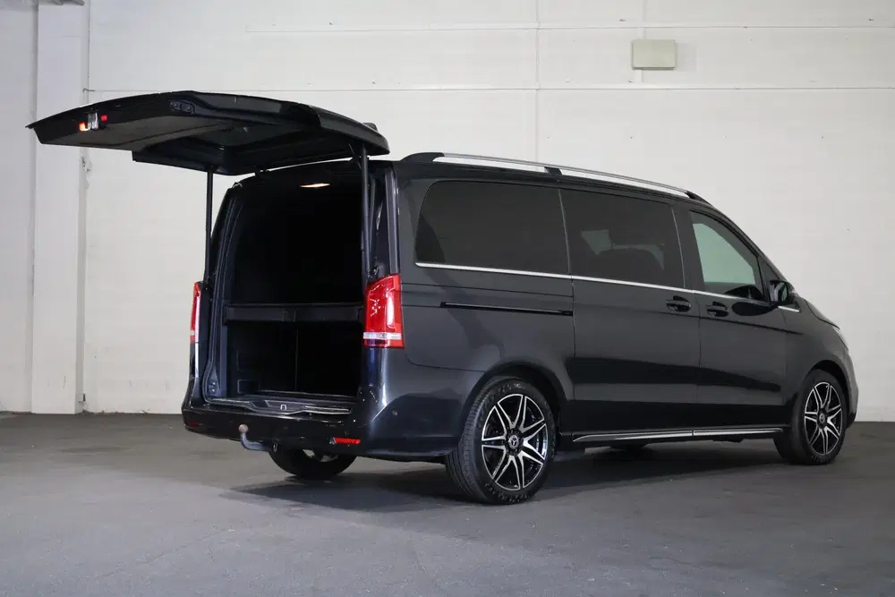 Mercedes-Benz V-Klasse 300d 4-MATIC Lang DC Avantgarde Editi uit 2023, foto 11
