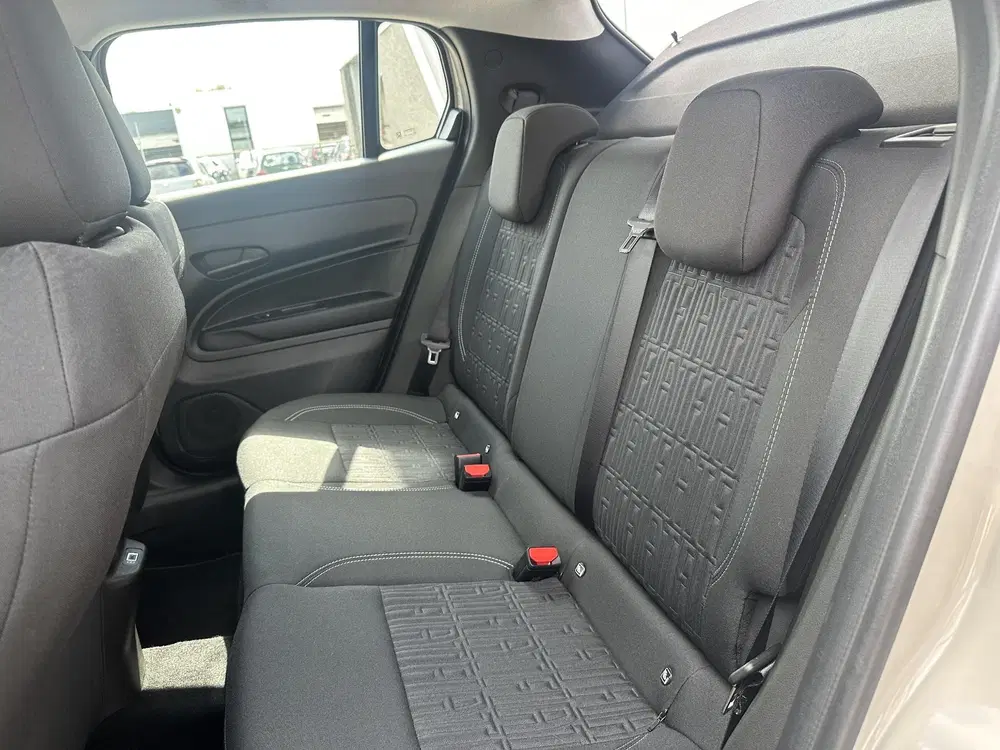 Fiat 600 1.2 Hybrid Icon uit 2025, foto 7