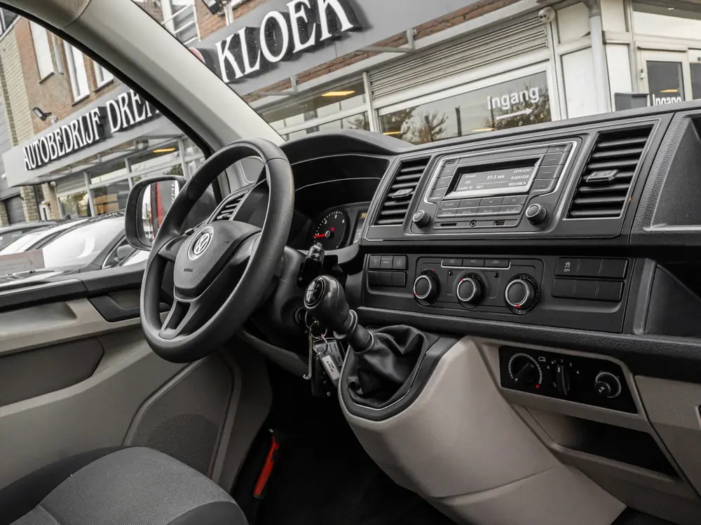 Volkswagen Transporter Kombi 2.0 TDI L1H1 EX BTW BPM VRIJ PR uit 2019, foto 11