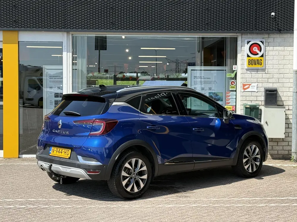 Renault Captur 1.3 TCe 155 Intens uit 2020, foto 2