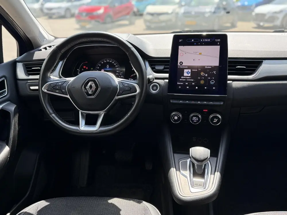 Renault Captur 1.3 TCe 155 Intens uit 2020, foto 3