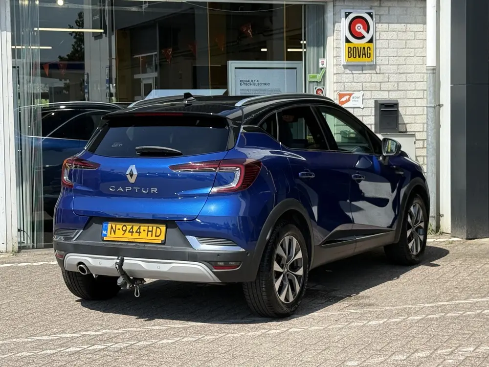 Renault Captur 1.3 TCe 155 Intens uit 2020, foto 6