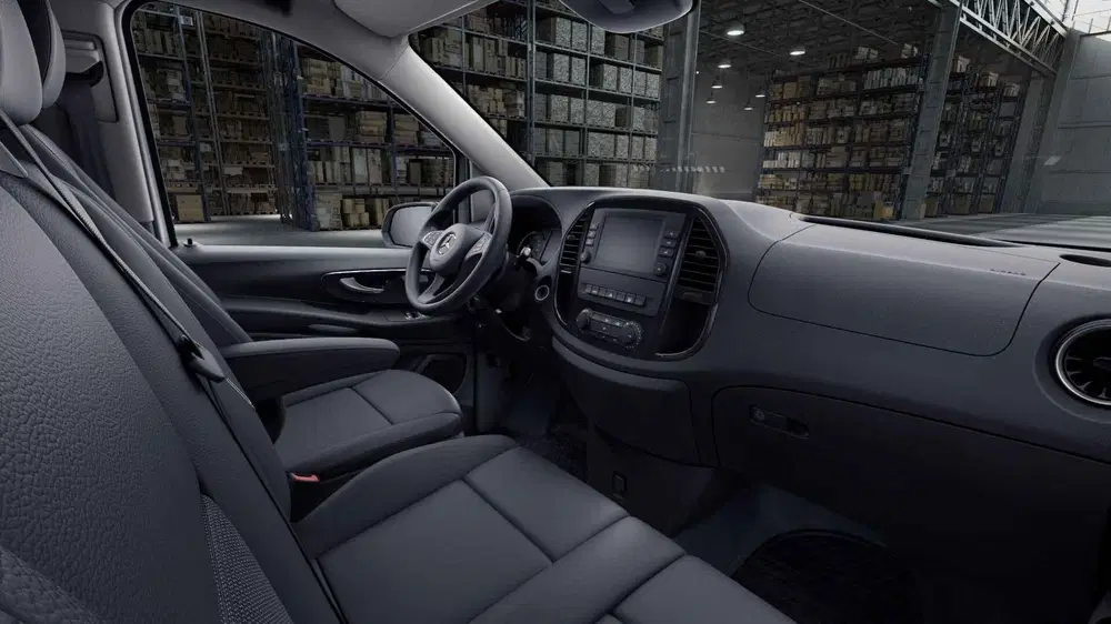 Mercedes-Benz Vito 112 uit 2024, foto 13