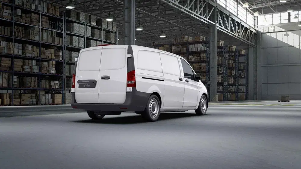 Mercedes-Benz Vito 112 uit 2024, foto 3