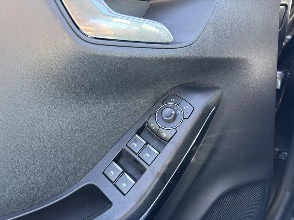 Ford Puma 1.0 EcoBoost Hybrid Titanium 125pk Winterp uit 2022, foto 12
