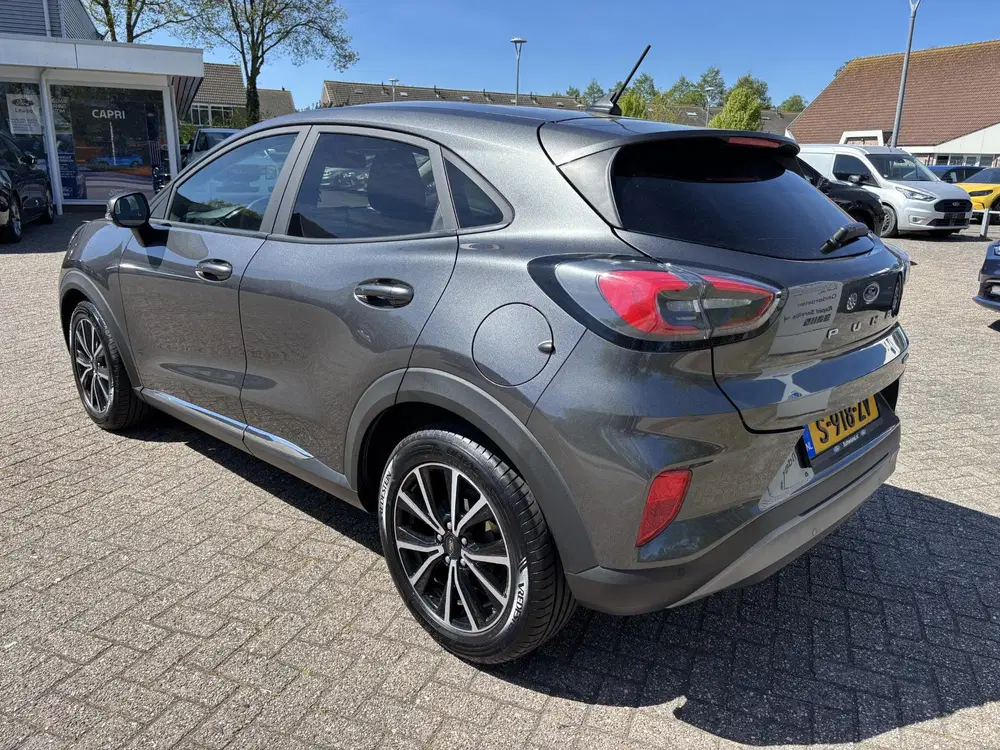 Ford Puma 1.0 EcoBoost Hybrid Titanium 125pk Winterp uit 2022, foto 5