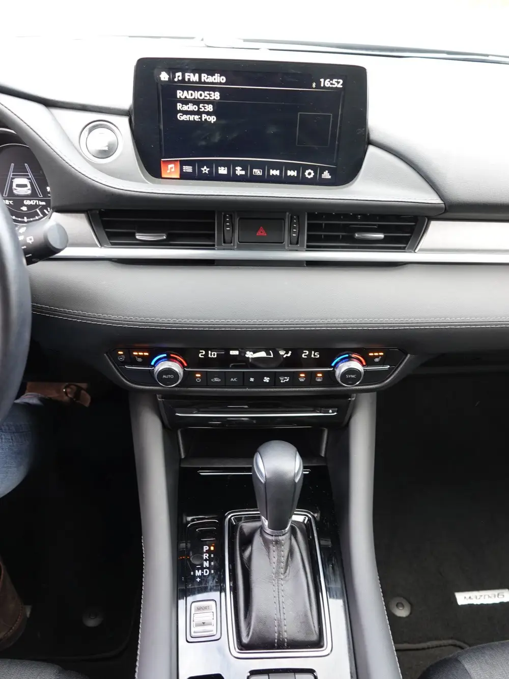 Mazda 6 2.0 SkyActiv-G 165PK Comfort AUTOM. uit 2020, foto 17
