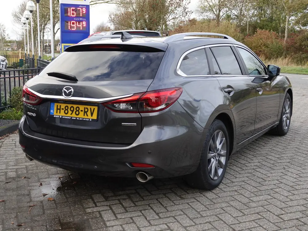Mazda 6 2.0 SkyActiv-G 165PK Comfort AUTOM. uit 2020, foto 3
