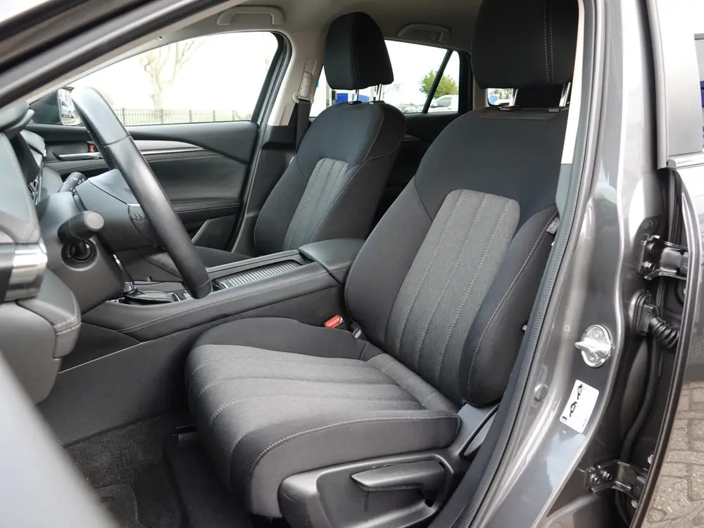 Mazda 6 2.0 SkyActiv-G 165PK Comfort AUTOM. uit 2020, foto 6