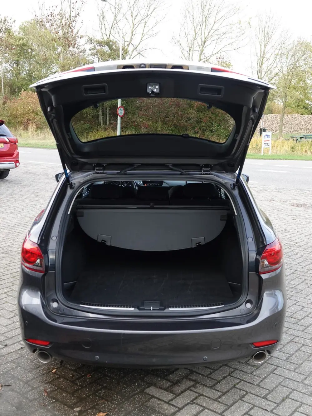 Mazda 6 2.0 SkyActiv-G 165PK Comfort AUTOM. uit 2020, foto 9