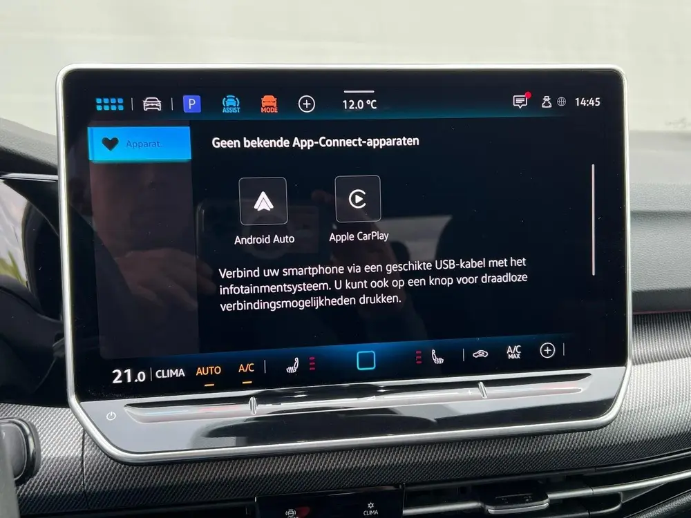 Volkswagen Golf 1.5 eTSI | R-Line | Facelift model | Camera uit 2025, foto 16
