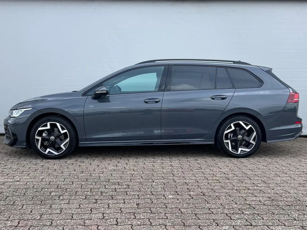 Volkswagen Golf 1.5 eTSI | R-Line | Facelift model | Camera uit 2025, foto 3