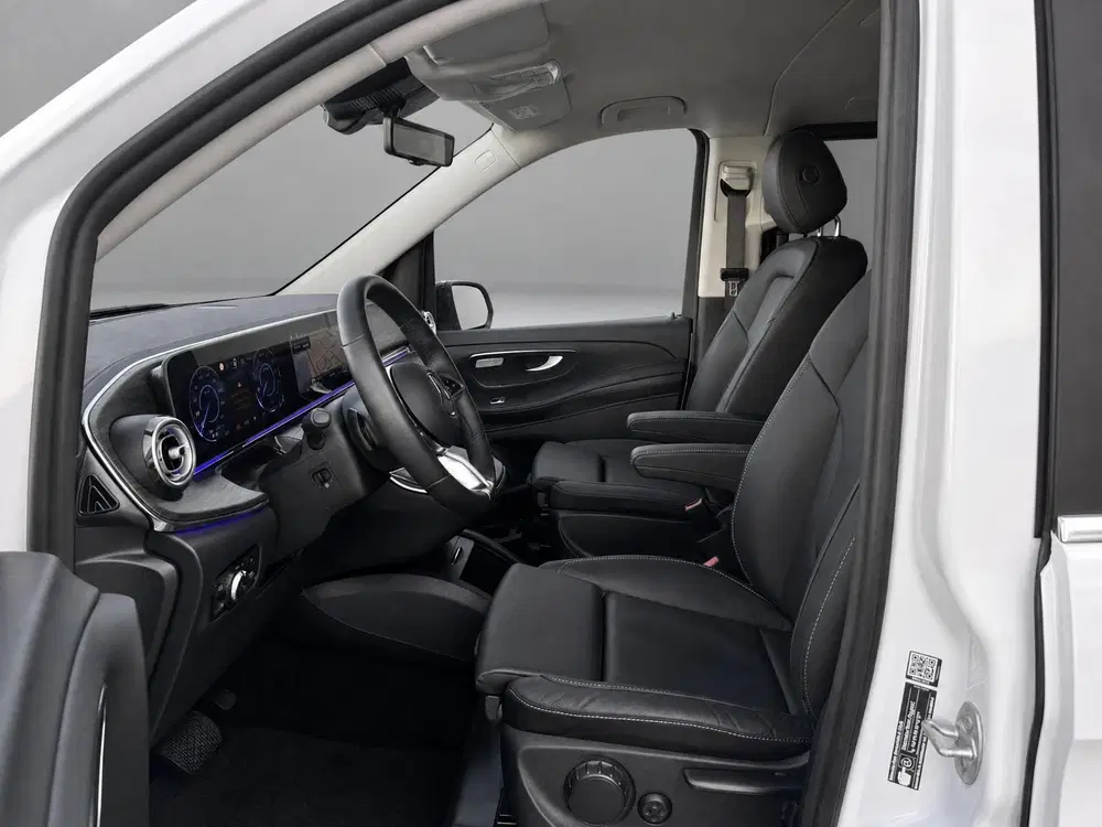 Mercedes-Benz EQV 300 L3 90 kWh uit 2025, foto 7