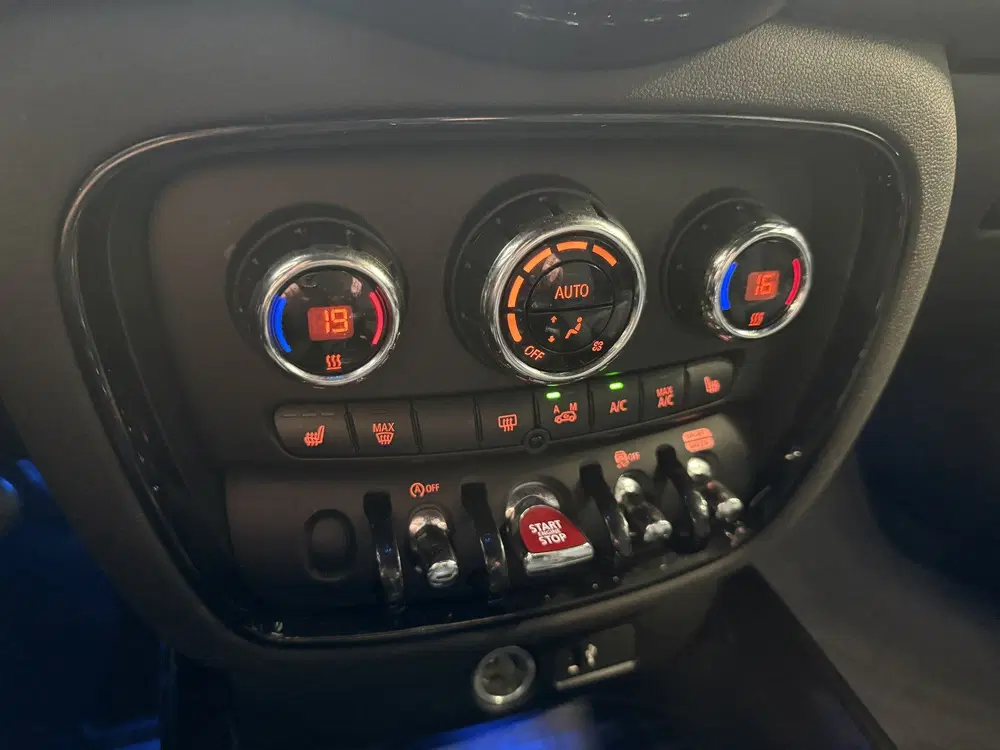 Mini Clubman 1.5 Cooper Leder uit 2023, foto 13