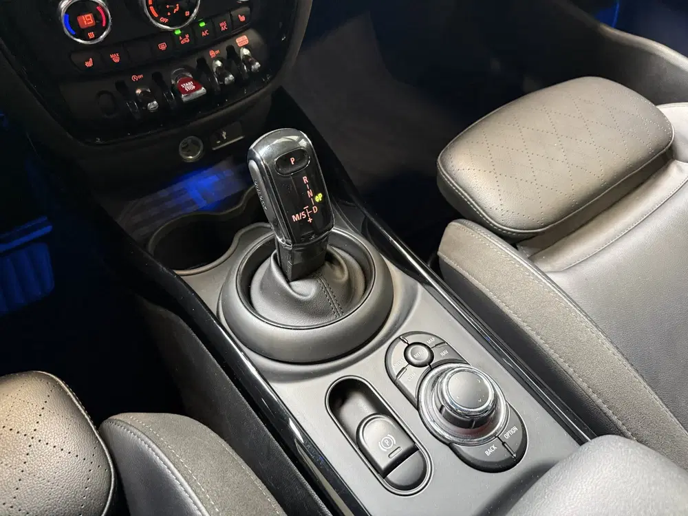 Mini Clubman 1.5 Cooper Leder uit 2023, foto 7