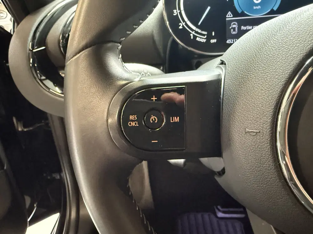 Mini Clubman 1.5 Cooper Leder uit 2023, foto 9