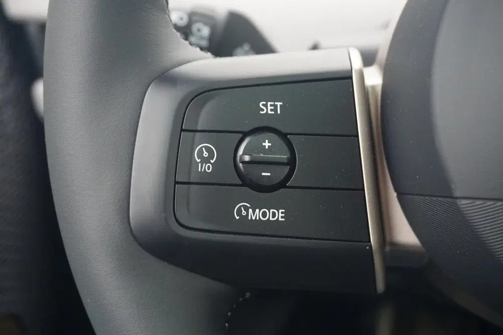 Mini Cooper Cooper E Favoured Trim uit 2026, foto 17