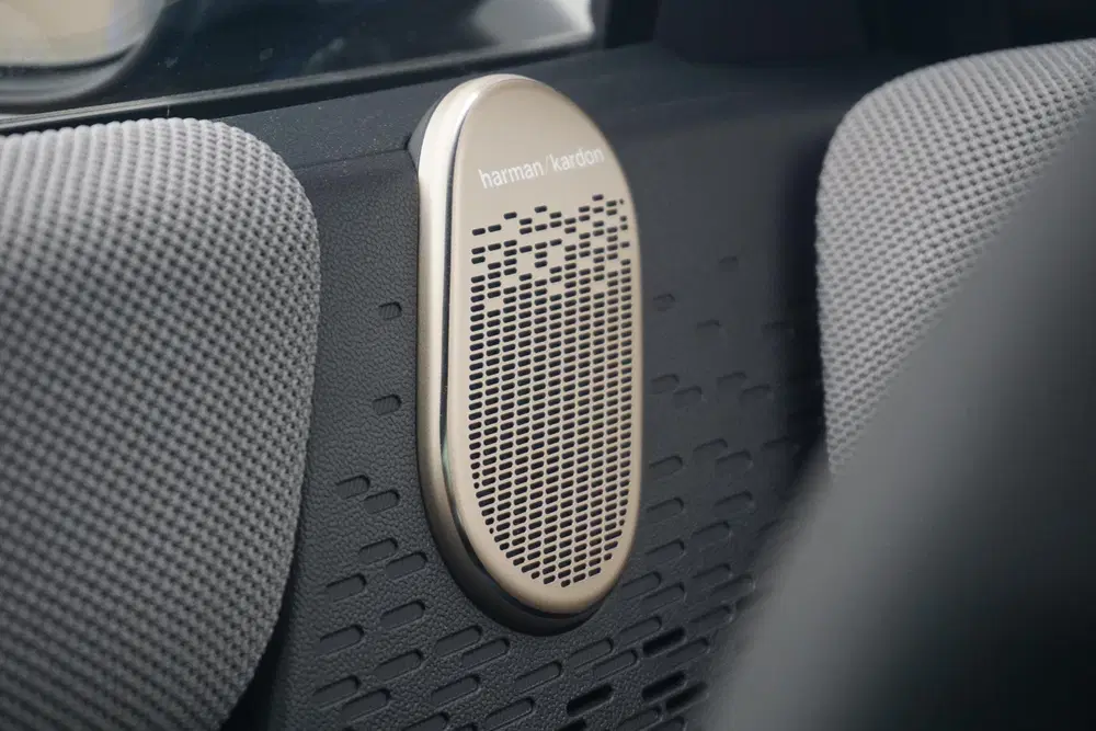 Mini Cooper Cooper E Favoured Trim uit 2026, foto 20
