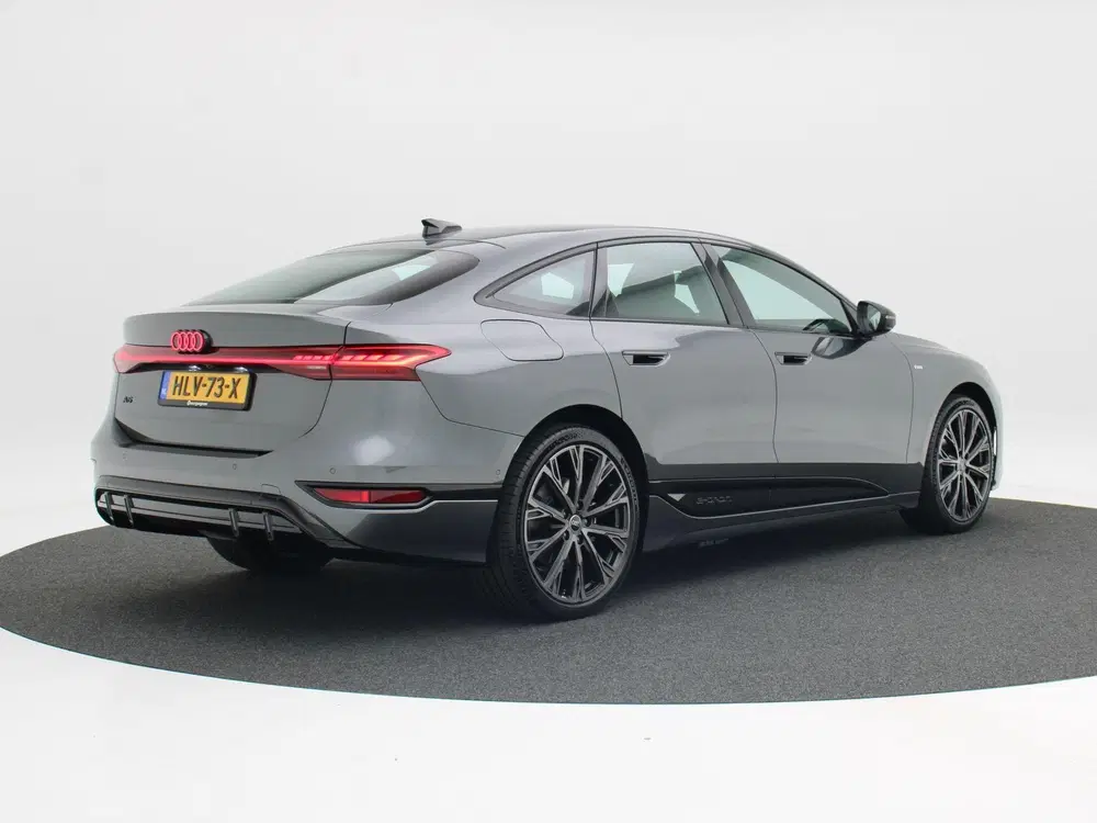 Audi A6 e-tron uit 2025, foto 2
