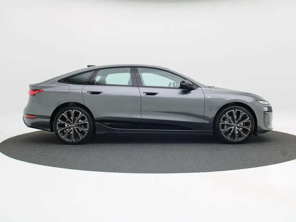 Audi A6 e-tron uit 2025, foto 7