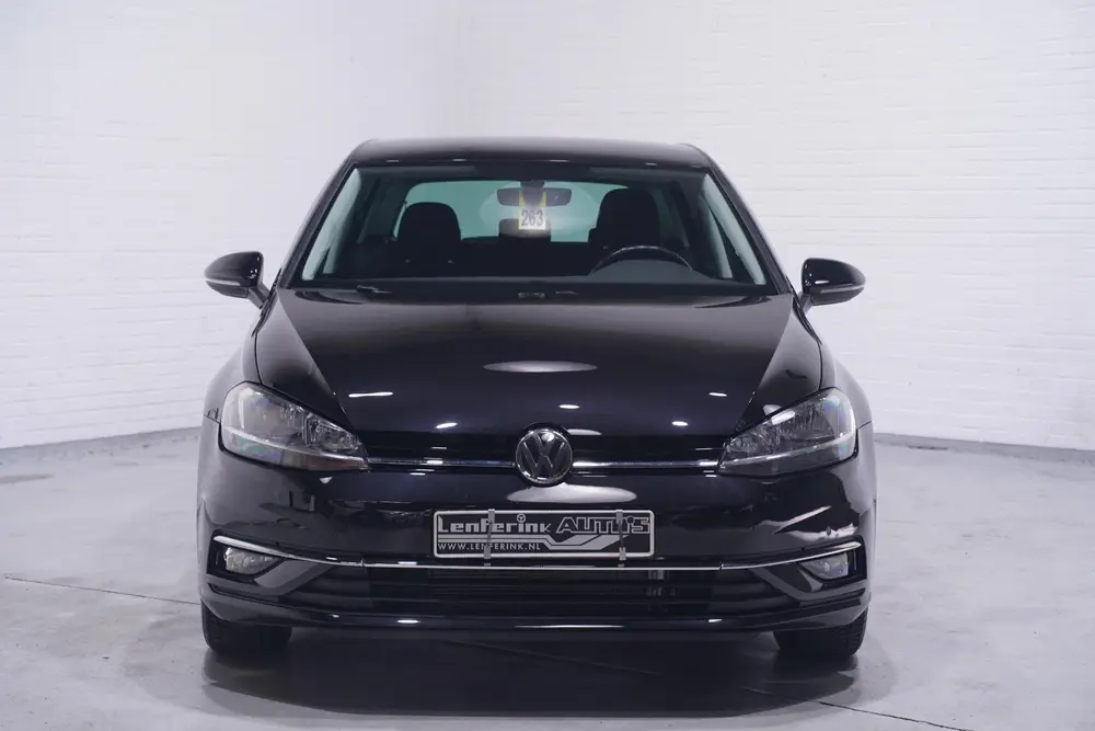 Volkswagen Golf 1.0 TSI Comfortline NAP 2e eigen. navigatie uit 2019, foto 2