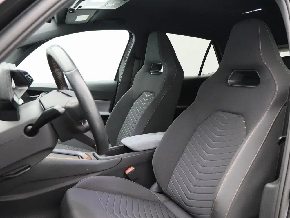 Cupra Born Adrenaline 62 kWh 231 Pk uit 2022, foto 18