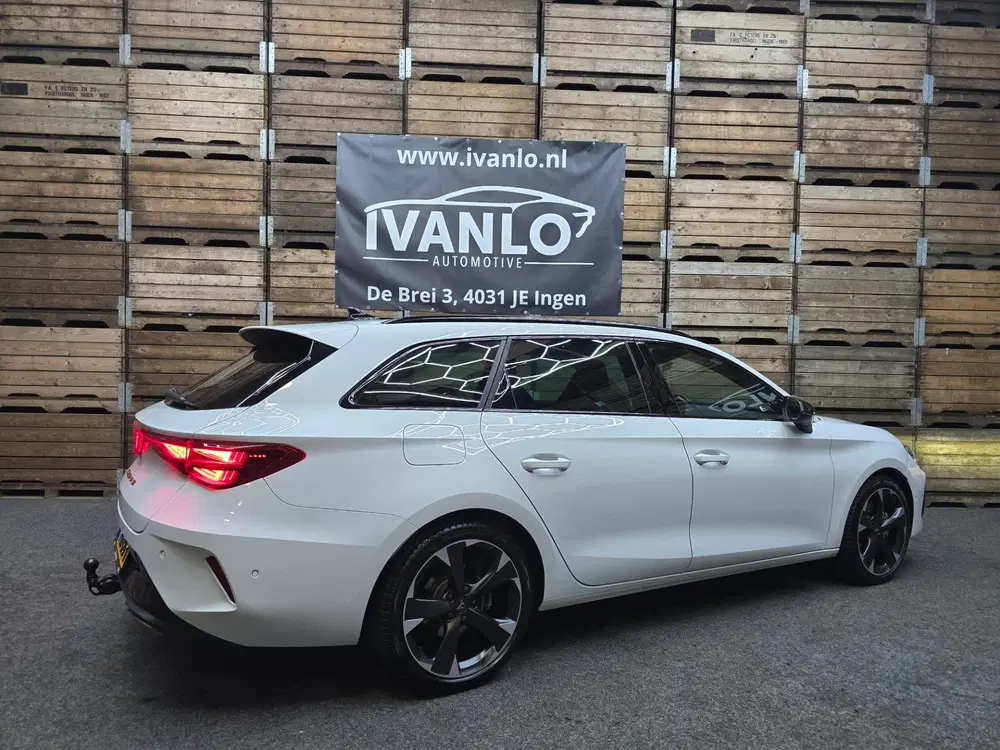 Cupra Leon 1.5 TSI e-Hybrid Business LED Navi C uit 2025, foto 15