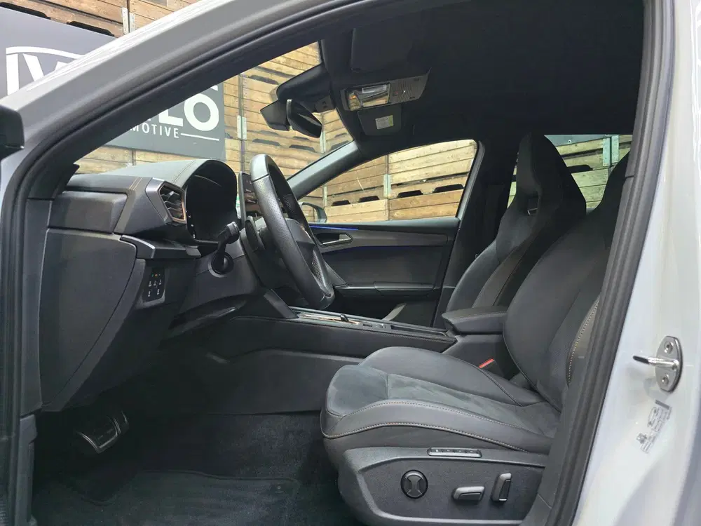 Cupra Leon 1.5 TSI e-Hybrid Business LED Navi C uit 2025, foto 5