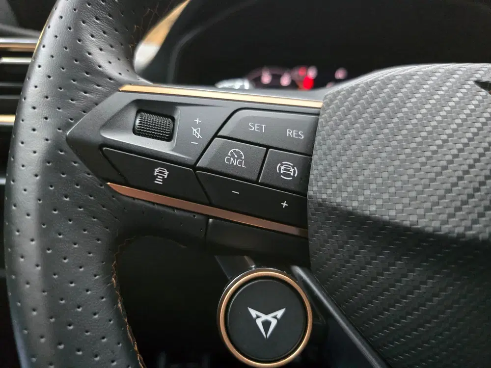 Cupra Leon 1.5 TSI e-Hybrid Business LED Navi C uit 2025, foto 9