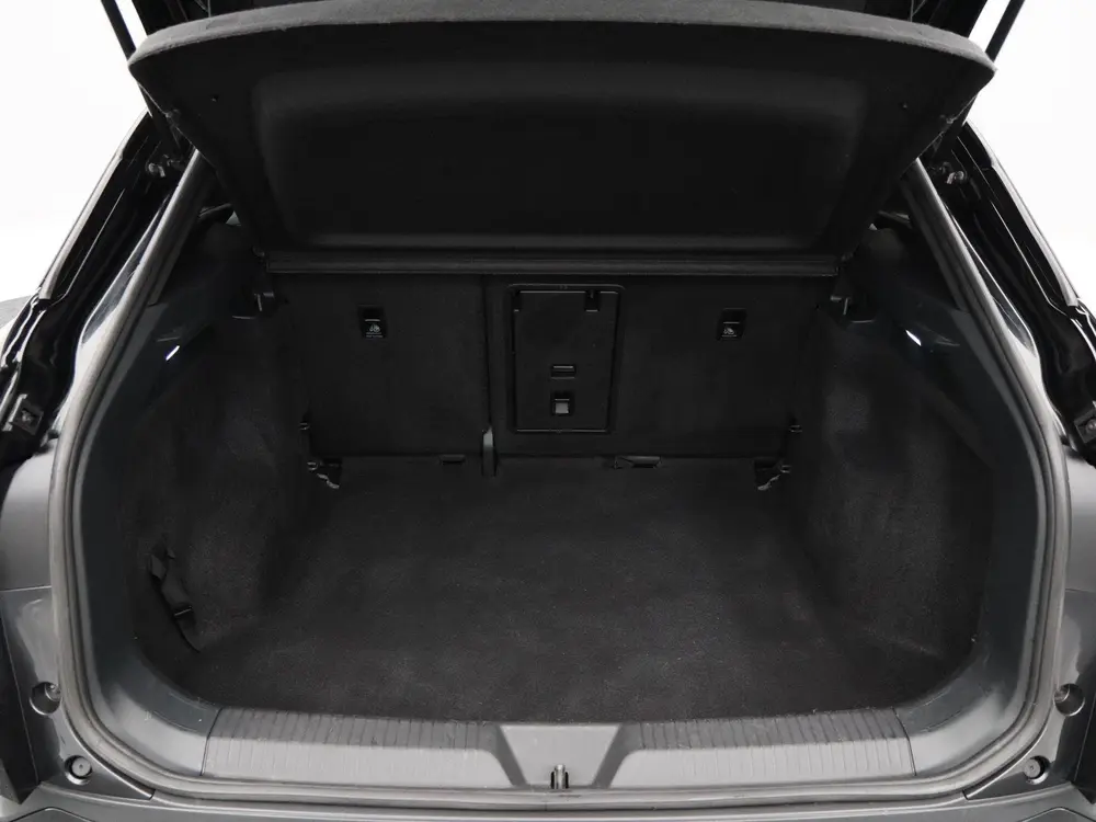 Volkswagen ID.4 Max 77 kWh 204 Pk | Stoel/Stuurverwarming | uit 2021, foto 17
