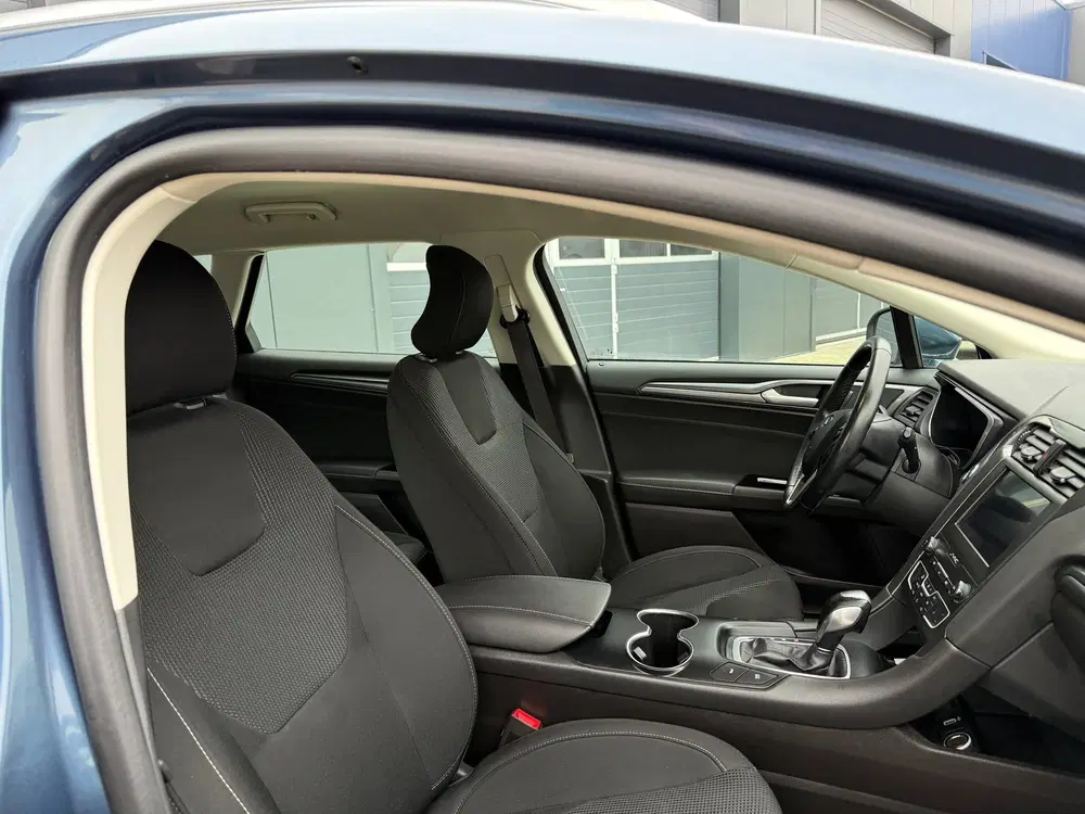 Ford Mondeo 2.0 IVCT HEV Titanium uit 2020, foto 14