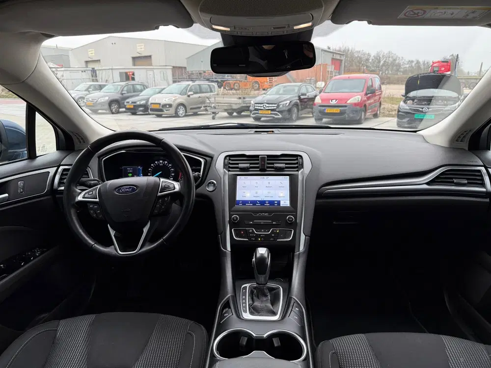 Ford Mondeo 2.0 IVCT HEV Titanium uit 2020, foto 2