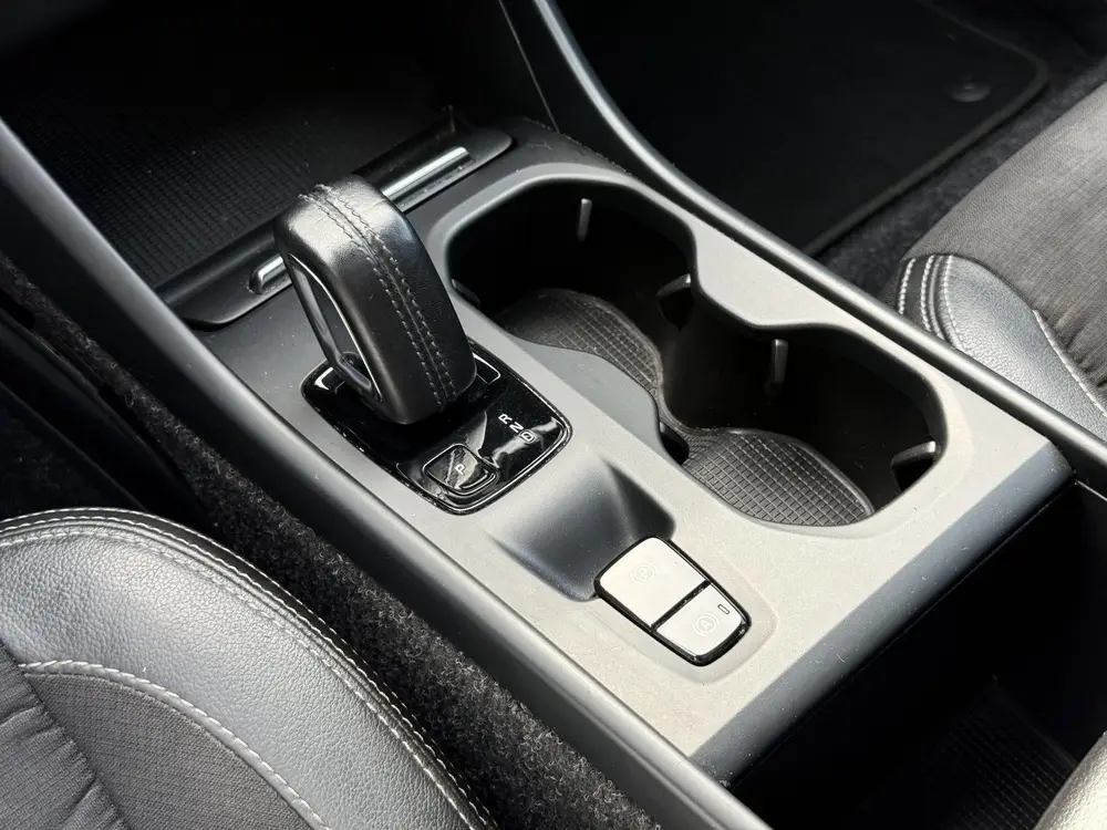 Volvo XC40 1.5 T3 Momentum Pro 360 (bj 2019, automaat) uit 2019, foto 17