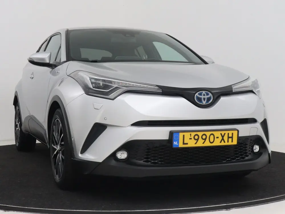 Toyota C-Hr 1.8 Hybrid Executive | Dealer onderhouden | JBL uit 2019, foto 10