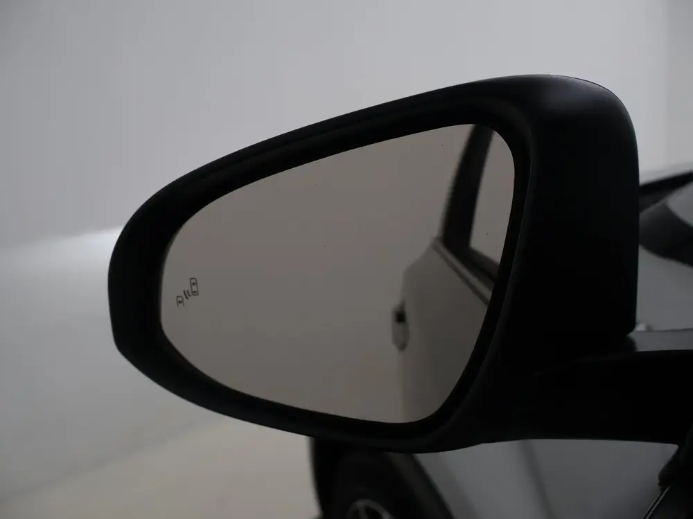 Toyota C-Hr 1.8 Hybrid Executive | Dealer onderhouden | JBL uit 2019, foto 18