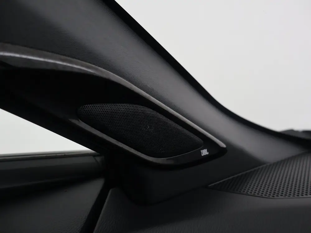 Toyota C-Hr 1.8 Hybrid Executive | Dealer onderhouden | JBL uit 2019, foto 19