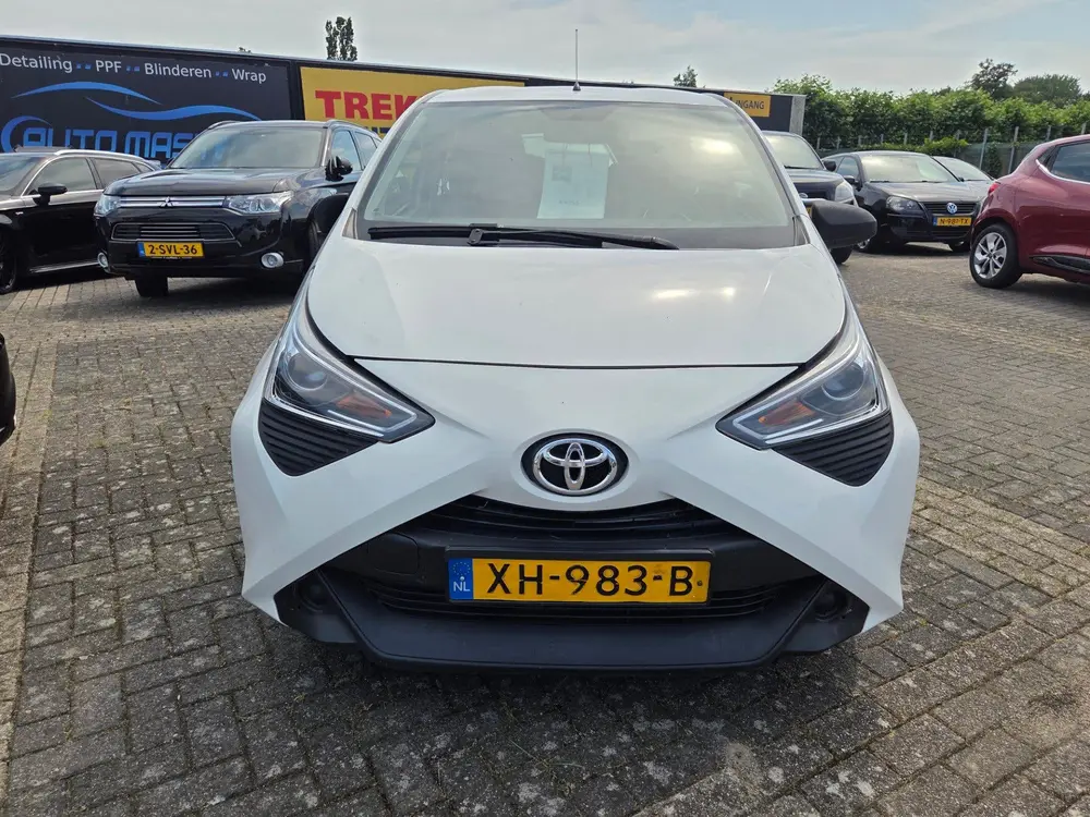 Toyota Aygo 1.0 VVTDEA;ER ONDRHOUD/CRUIS CONTROL uit 2019, foto 3