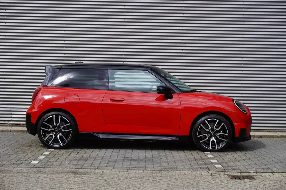 Mini John Cooper Works E John Cooper Works Trim uit 2026, foto 4