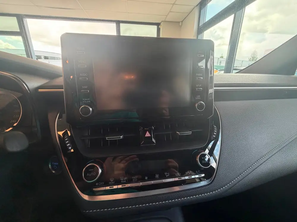 Toyota Corolla 1.8 Hybrid Active Automaat uit 2021, foto 10
