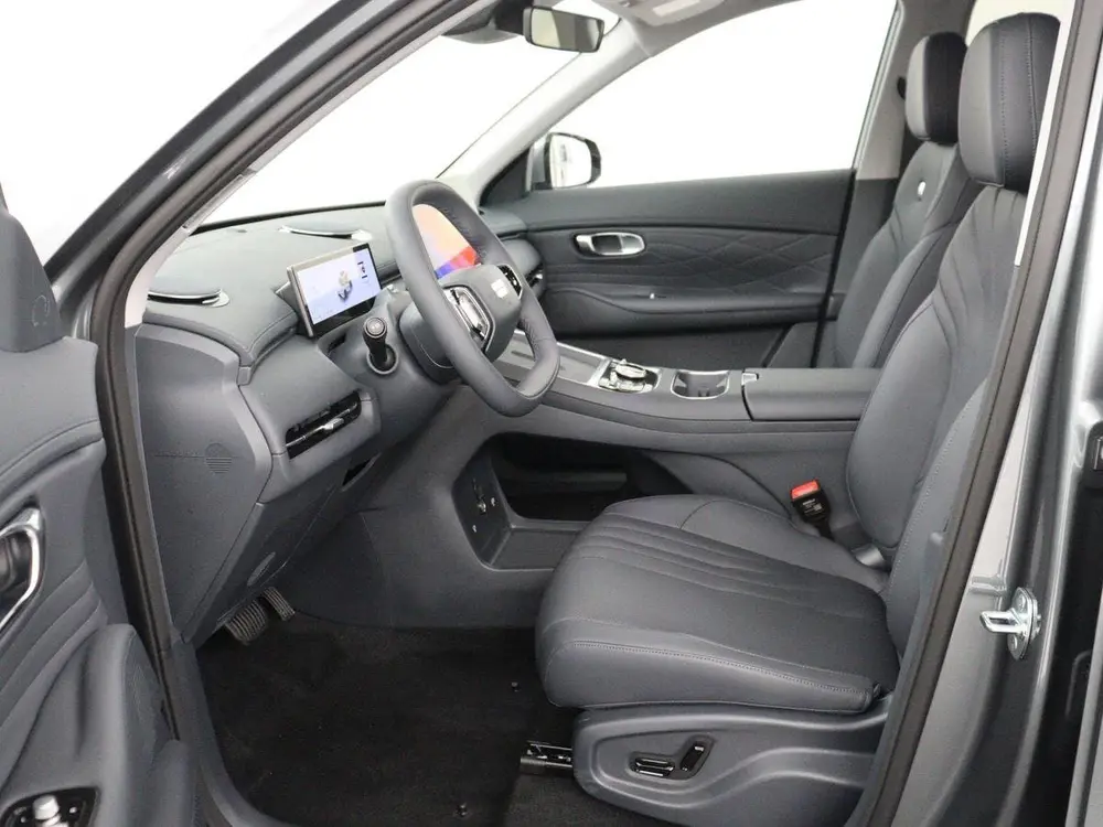 Geely Starray EM-i uit 2026, foto 4