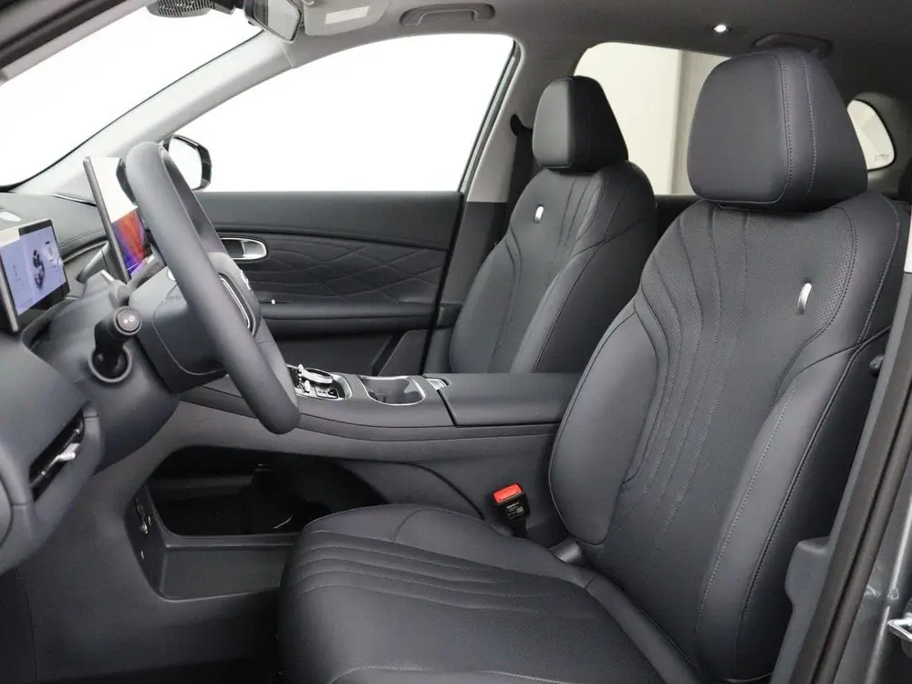 Geely Starray EM-i uit 2026, foto 5