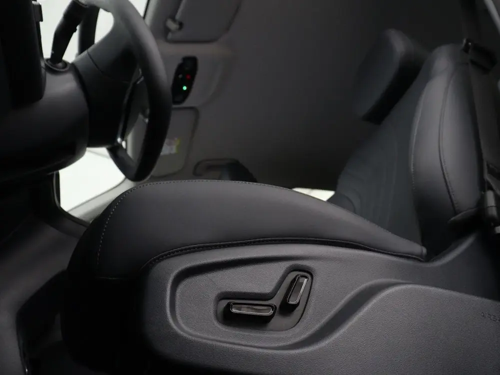 Geely Starray EM-i uit 2026, foto 6