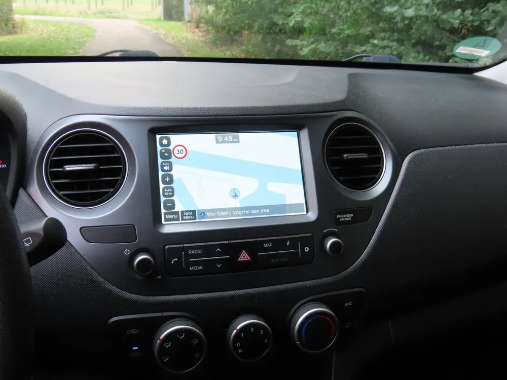 Hyundai I10 1.0i Comfort *1e EIG *NAVI *CARPLAY uit 2019, foto 16