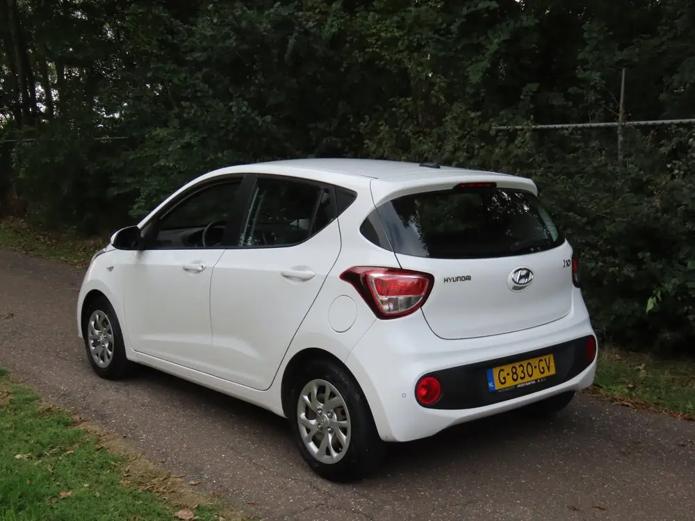 Hyundai I10 1.0i Comfort *1e EIG *NAVI *CARPLAY uit 2019, foto 3