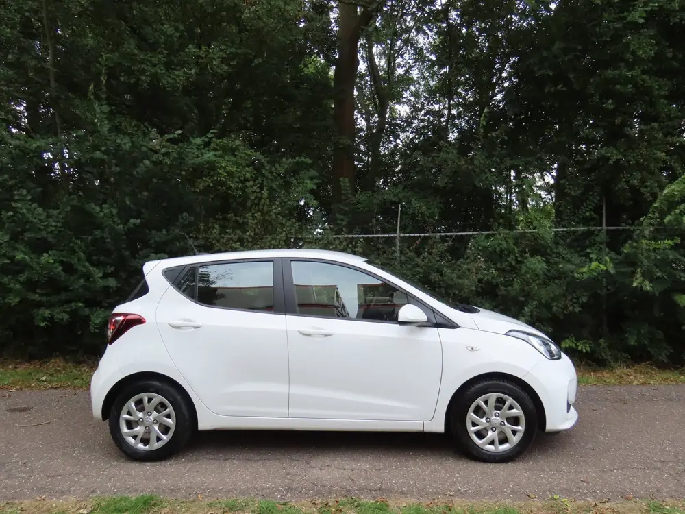 Hyundai I10 1.0i Comfort *1e EIG *NAVI *CARPLAY uit 2019, foto 6