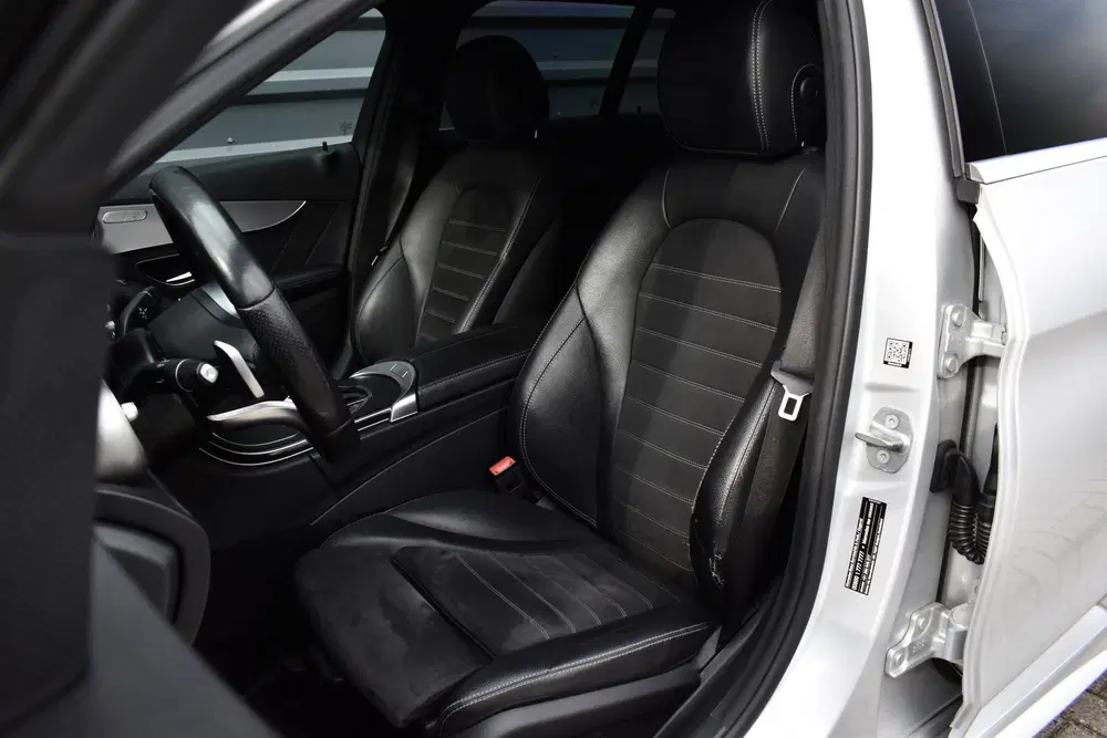 Mercedes-Benz C-Klasse 160 Business Solution AMG Limi uit 2020, foto 6