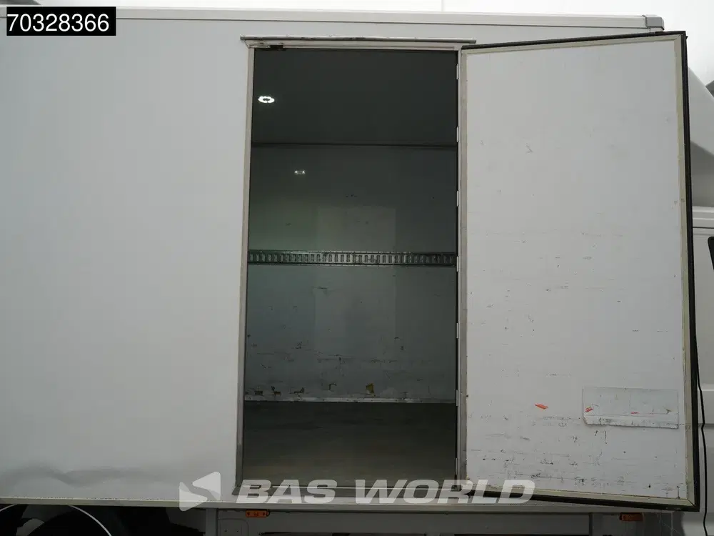 Volkswagen Crafter 50 Laadklep Zijdeur Bakwagen Airco uit 2020, foto 10