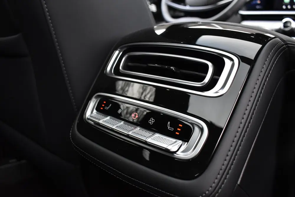 Omoda 9 SHS-P Premium INCL ZOMERPREMIE EN INRUILPR uit 2026, foto 5