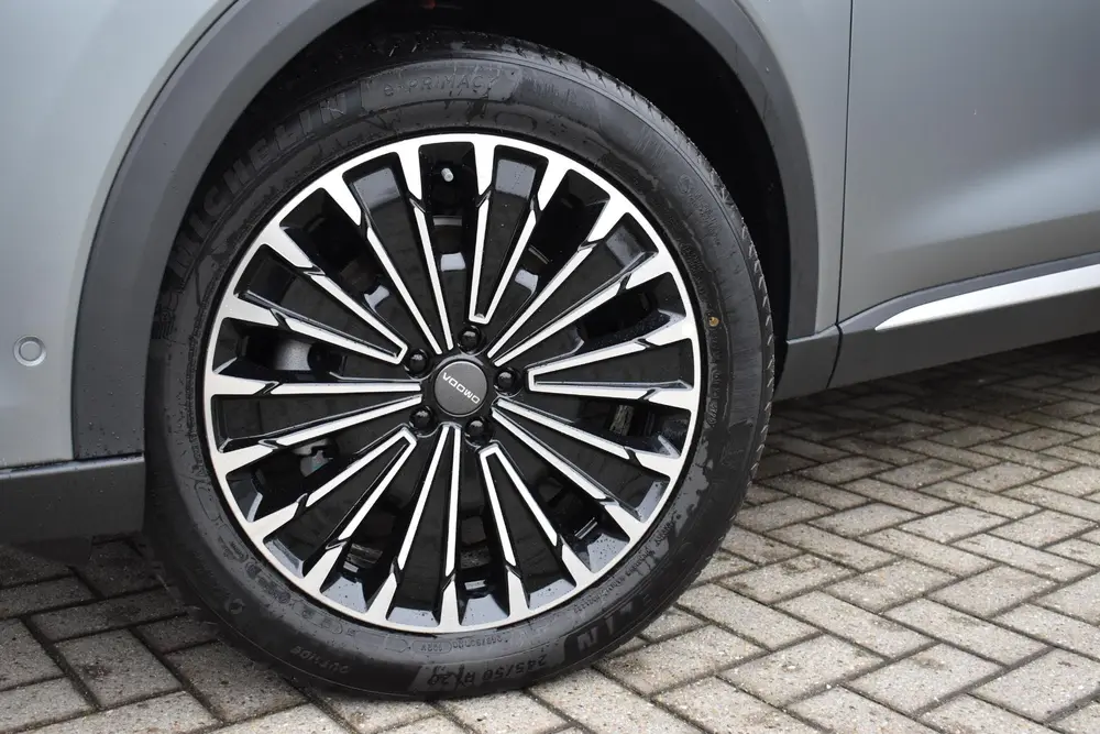 Omoda 9 SHS-P Premium INCL ZOMERPREMIE EN INRUILPR uit 2026, foto 6